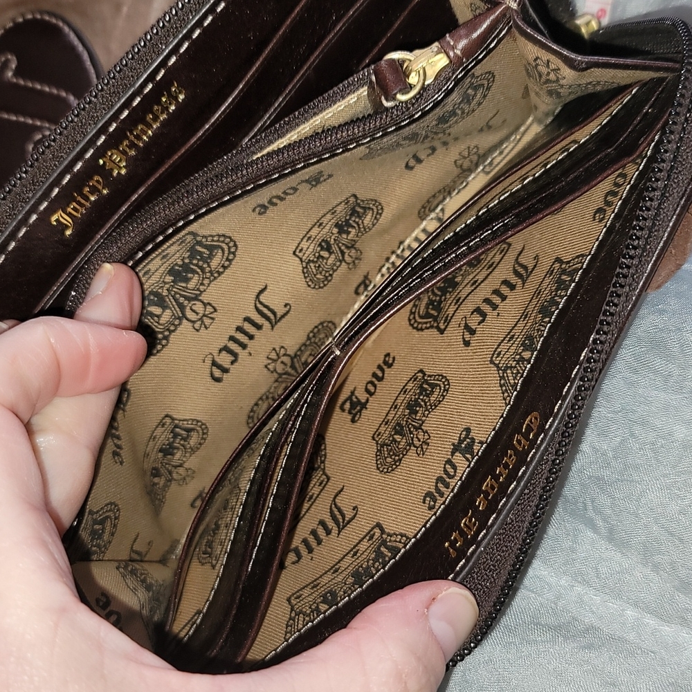 💥NWOT 💥VTG JUICY COUTURE MATCHING BAG AND LARGE WALLET - Picture 9 of 16